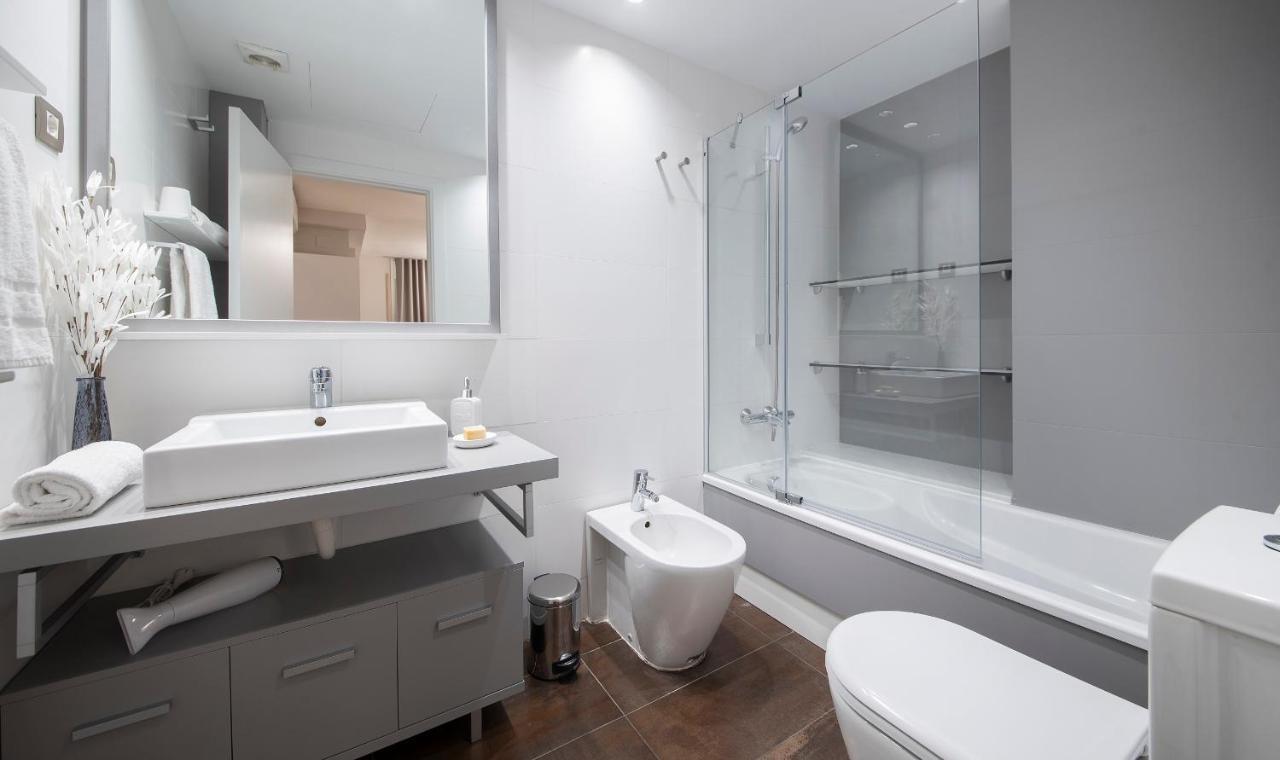 Poble Nou II You Stylish Apartments Barcellona Esterno foto